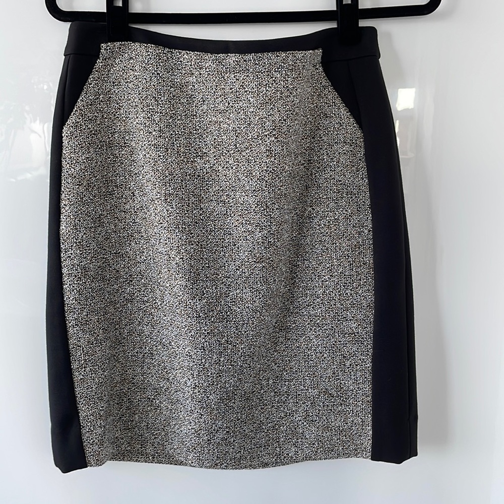White House Black Market black and tweed like skirt.   Size 6